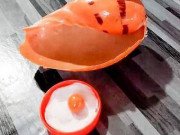 Tin tức - "Trúng số độc đắc" đầu năm, ăn ốc luộc thì cắn trúng viên ngọc trai màu cam giá chục tỉ