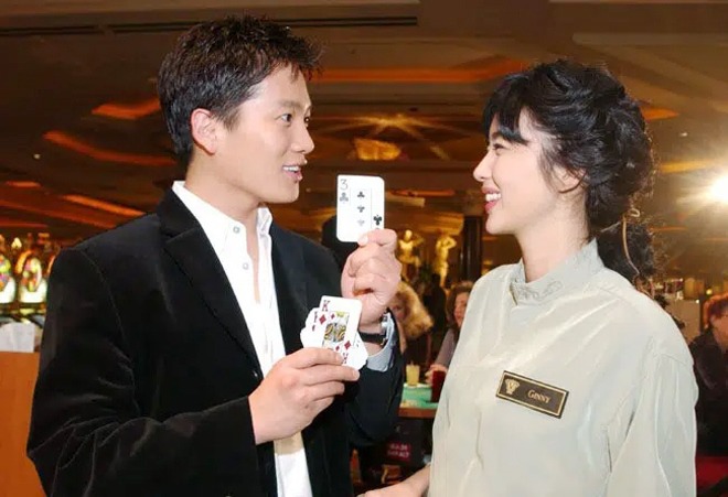 Hoa hậu Lee Bo Young: Đăng quang 20 năm, xóa bỏ mác amp;#34;giật bồamp;#34;, giờ hôn nhân viên mãn - 6