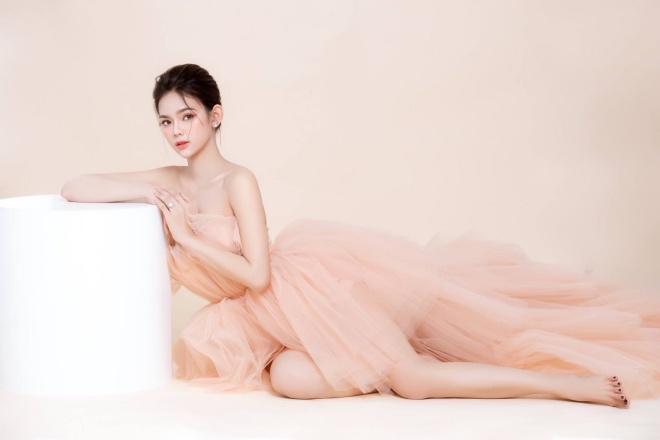 Thái Trà My không ngại khi đóng cảnh gợi cảm ở tuổi 23 - 2