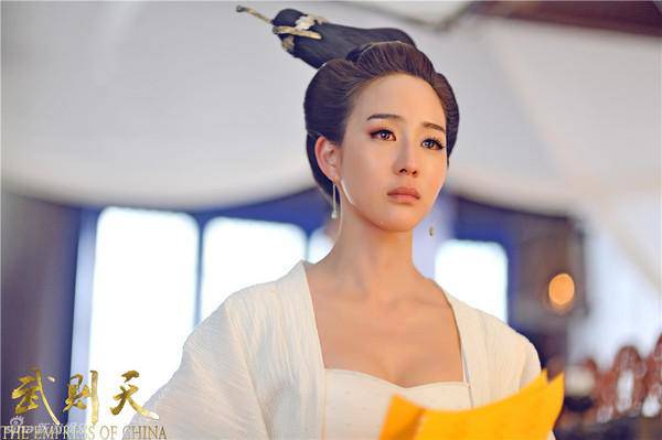 Chân dung vị phi tần vượt qua Võ Tắc Thiên, chiếm được trái tim và sự sủng ái của hoàng đế - 2