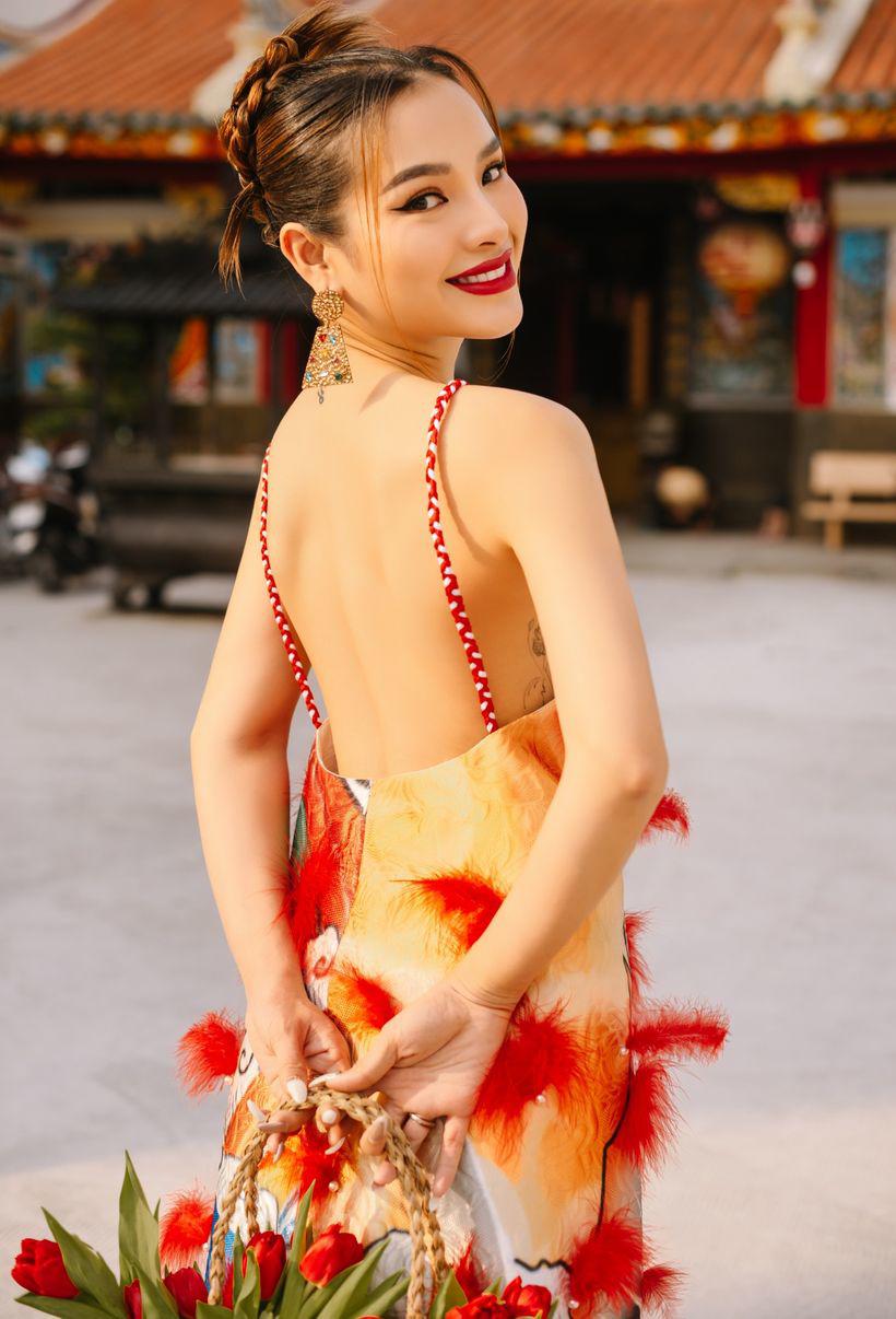 Phương Trinh Jolie mắc cỡ khi nhắc chuyện kết hôn - 2