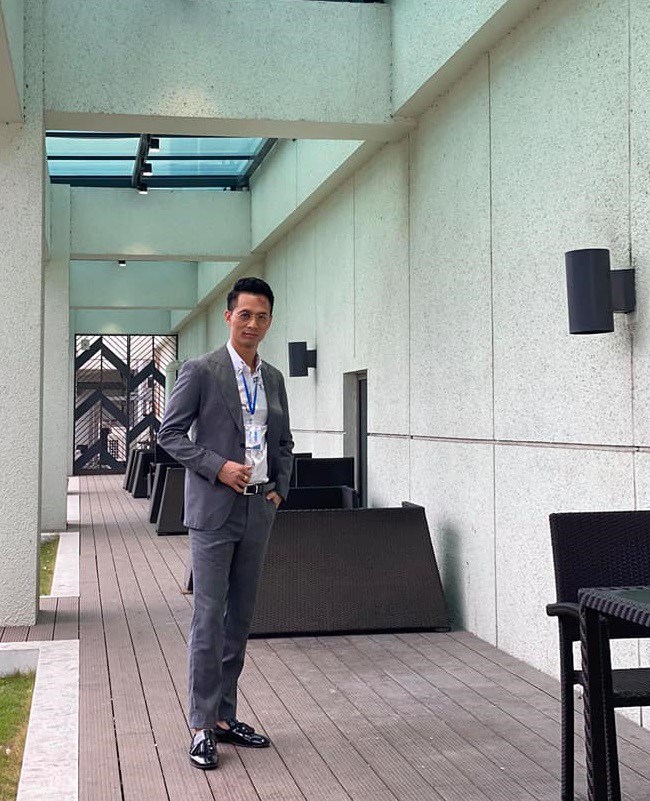 Hướng Dương Ngược Nắng lộ ảnh Vỹ rách trán, mặt tím bầm, chứng tỏ Châu thoát bị cưỡng bức? - 4