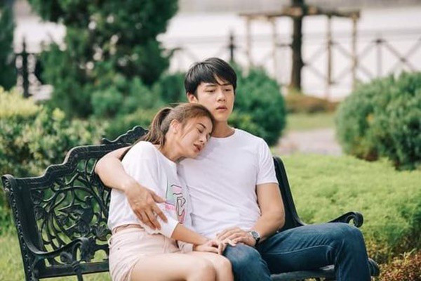 Sáng nào vợ cũng biến mất 1 tiếng, tưởng bị cắm sừng bám theo tôi nghẹn ngào biết ơn - 3