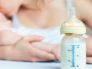 Làm mẹ - Nhiệt độ pha sữa cho trẻ sơ sinh đảm bảo giữ được chất dinh dưỡng nhất