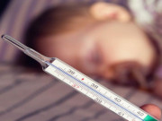 Làm mẹ - Cách đo nhiệt kế thủy ngân cho trẻ sơ sinh đúng chuẩn