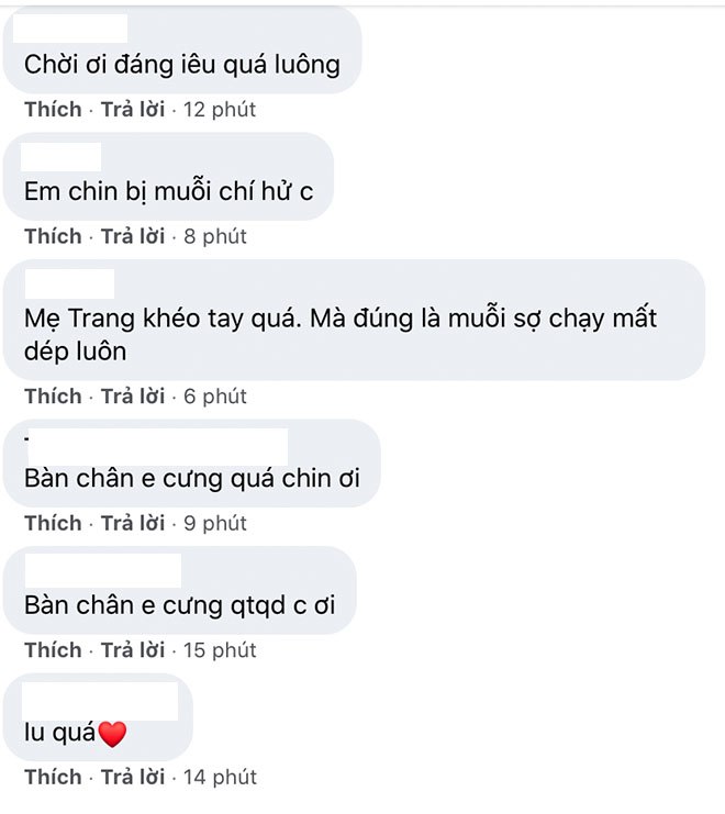 Đàm Thu Trang diện dép cây nhà lá vườn cho con, công năng ăn đứt dép hiệu của mẹ - 9