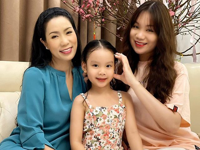 Á hậu Việt Nam lấy doanh nhân ngành nhựa, khéo dạy 2 con gái vừa xinh vừa giỏi