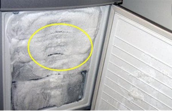 Tiền điện tăng vù vù hóa ra tủ lạnh đóng tuyết là “thủ phạm”, mách bạn cách loại bỏ - 5