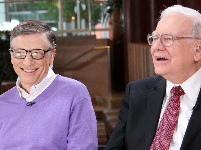 Tỷ phú Warren Buffett và Bill Gates: Từ bỏ 1 thói quen xấu này giúp bạn ngày càng thành công