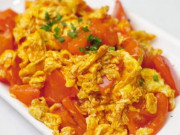 Bếp Eva - Chưng trứng cà chua không ngon, đầu bếp mách mẹo, hóa ra làm sai bước này