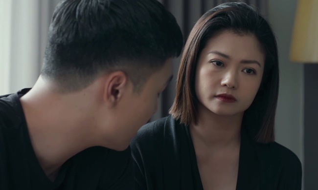 Khán giả tranh cãi kịch liệt về cảnh lột đồ và cưỡng bức trong amp;#34;Hồ Sơ Cá Sấuamp;#34; - 1