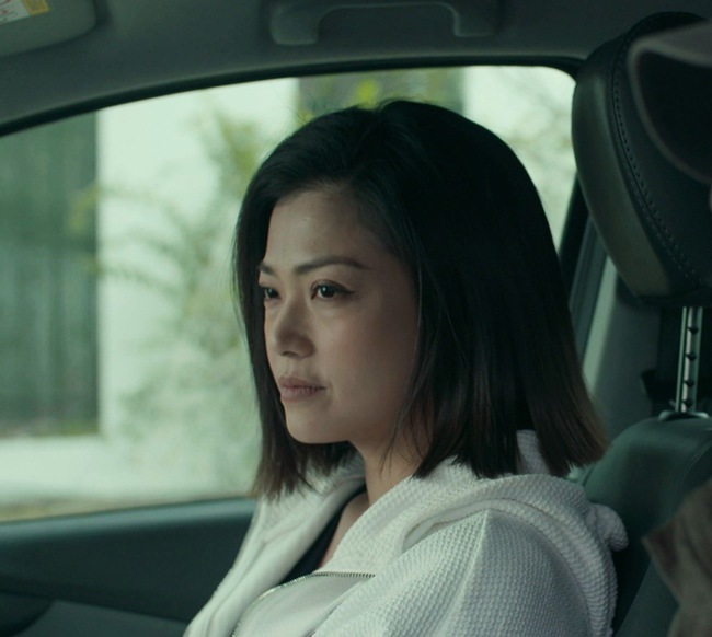 Khán giả tranh cãi kịch liệt về cảnh lột đồ và cưỡng bức trong amp;#34;Hồ Sơ Cá Sấuamp;#34; - 3