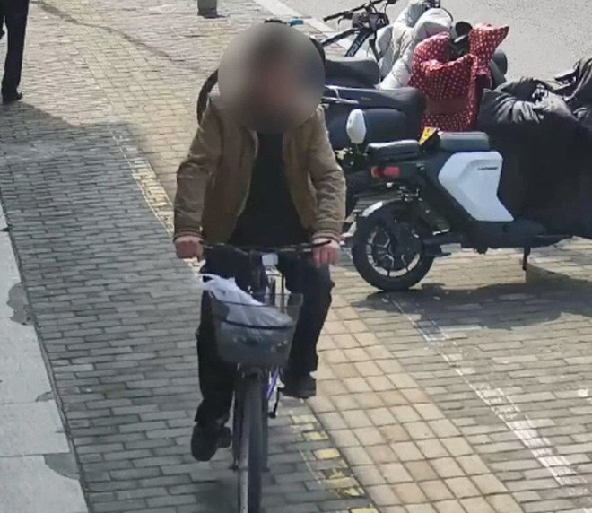 Tên trộm may mắn nhất năm: Tìm lại được gia đình sau 30 năm thất lạc - 1