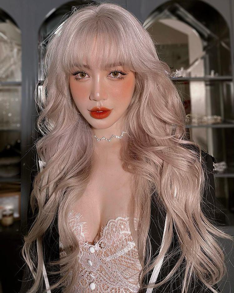 Elly Trần đổi màu tóc trắng, style thời trang từ dịu dàng tiên tử hóa bad girl cool ngầu - 1
