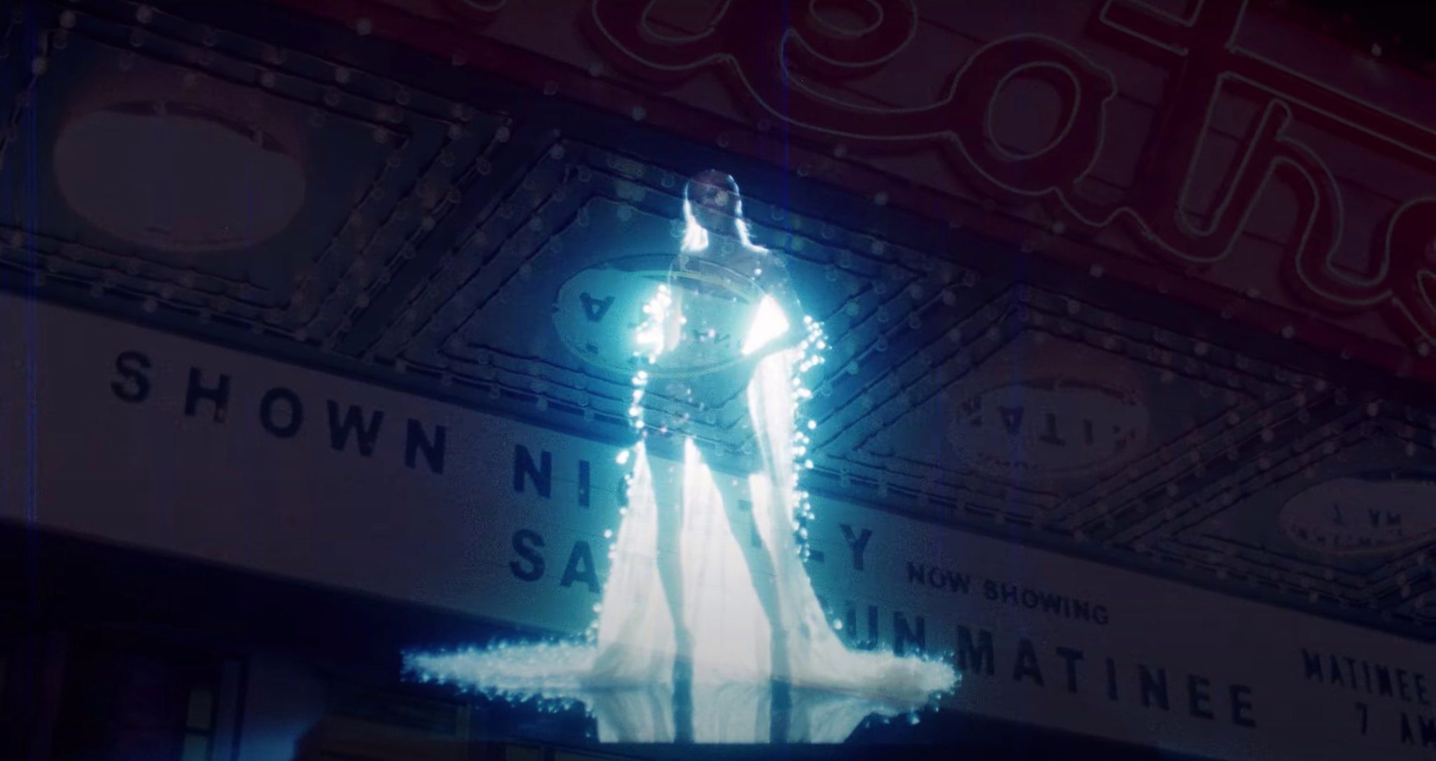 Nữ thần băng giá Rose toả sáng với trang phục của NTK Công Trí - 6