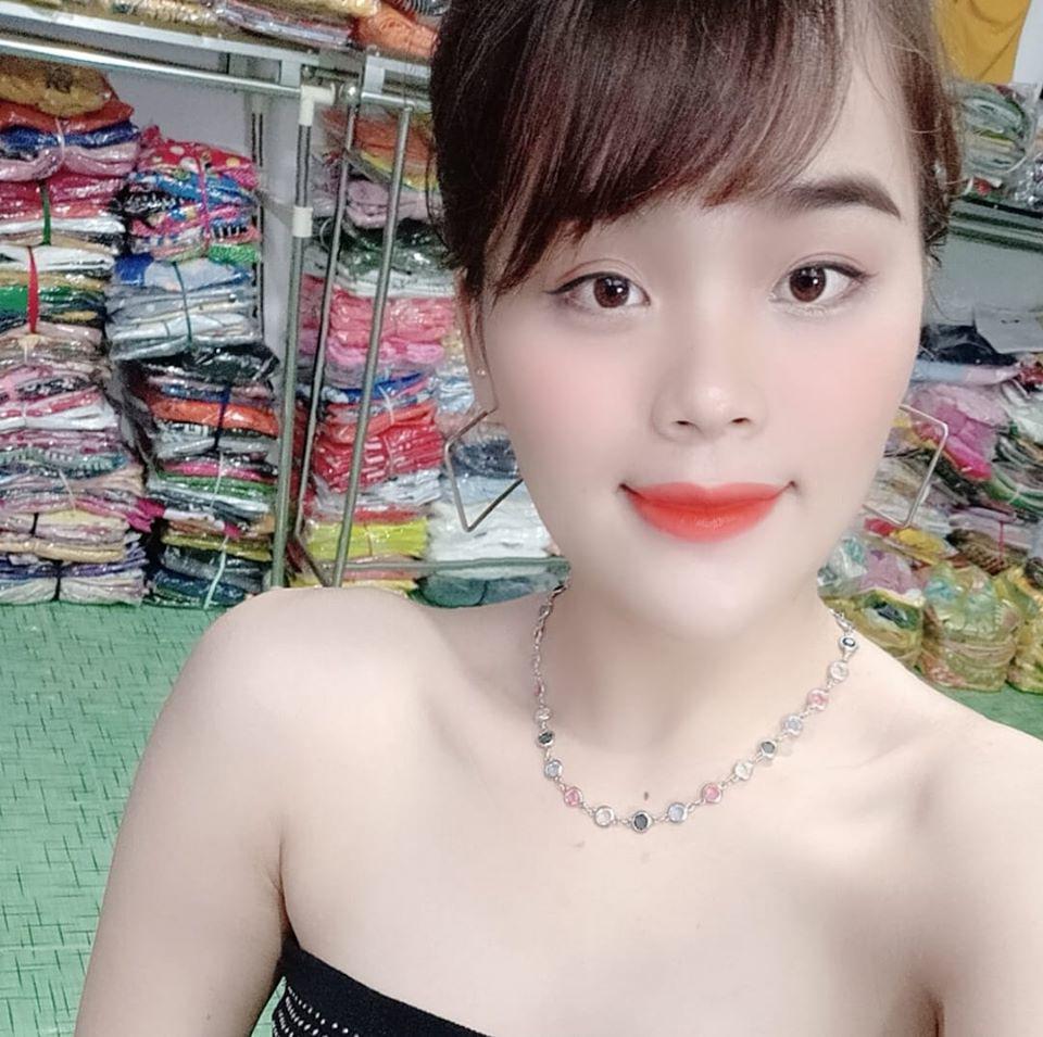 Ngân Thảo: Từ cô gái mất 9 cái răng amp;#34;lột xácamp;#34; thành mỹ nữ gợi cảm - 11