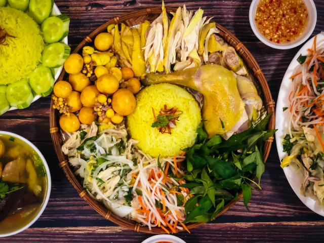 9X mách cách làm cơm gà Hội An, ai nhìn cũng muốn được ăn ngay lập tức