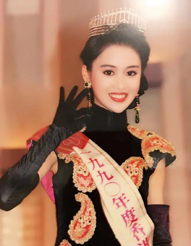 Lương Tiểu Băng: Nàng Chúc Anh Đài hết thời, tuổi 51 đi hát quán bar vì chồng ăn bám - 6