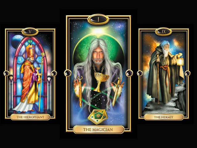 Bói bài tarot: Chọn một lá bài để biết quý nhân của bạn là ai