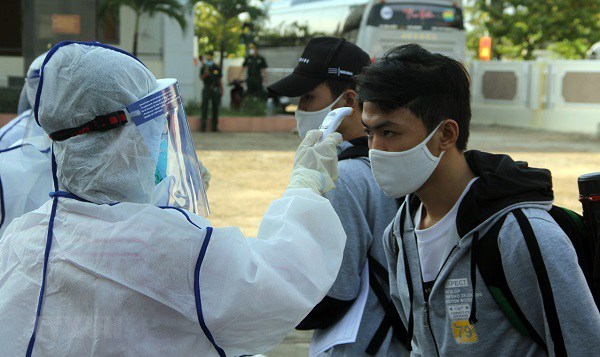 COVID-19 17/3: Ca nghi nhiễm COVID-19 khiến 6 người Hà Nội phải cách ly đã có kết quả xét nghiệm - 1