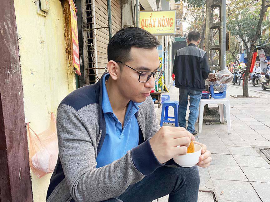 Cầm 20.000 đồng ăn hết các quán ăn vặt ngon rẻ Hà Nội - 6