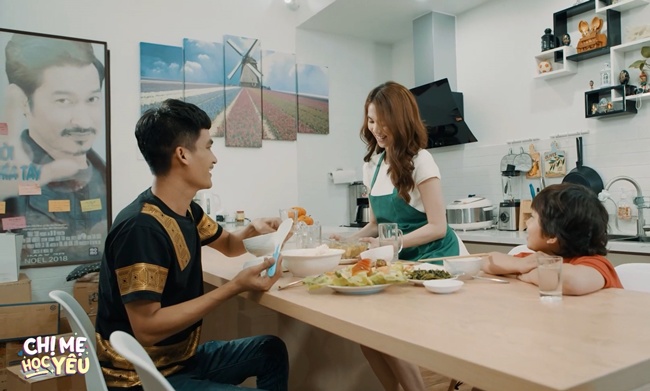 Được chiêm ngưỡng bờ lưng quyến rũ của Ngọc Trinh, Mạc Văn Khoa ngớ người - 2