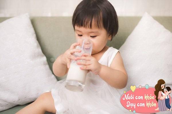 Mẹ lo vì trẻ bị tiêu chảy khi uống sữa công thức, chuyên gia amp;#34;bắt bệnhamp;#34; ngay lập tức - 3