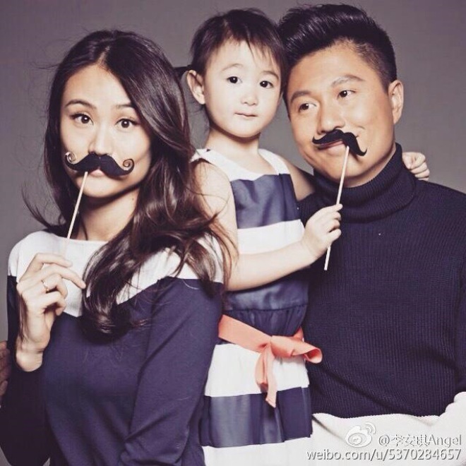 Chuyện tình VĐV nổi nhất Cbiz: Phải lòng cô bé 14 tuổi, chờ 7 năm đủ lớn rước về dinh - 2