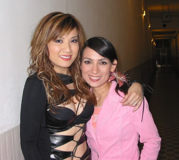 Đi làm thợ may từ năm 6 tuổi, Phi Nhung hiện tại giàu có nuôi 23 con - 3