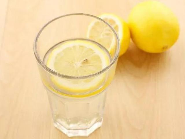 Thường thức khuya, thêm những thứ này vào nước uống để gan ngày càng tốt hơn