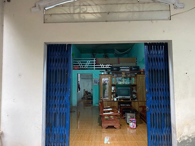 Công an thông tin vụ cô gái nghi bị bạn trai sát hại: Phát hiện vết cắt ở cổ - 2