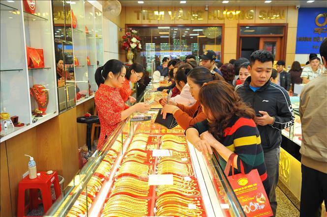 Tin tức 24h: Nhân chứng tiết lộ đột ngột vụ 2 cô gái rơi từ cao Chung Cư Dophin Plaza tử.vong - 4