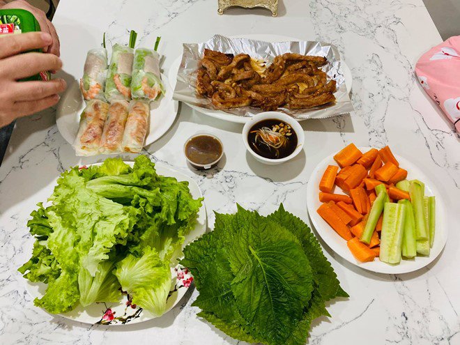 Sao vào bếp: Sống cùng bạn trai Tây, vợ cũ Thành Trung chỉ thích amp;#34;ăn xanhamp;#34;, làm nhiều món ngon - 4