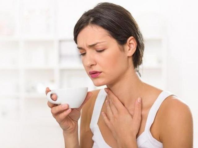 Nếu phổi không tốt có thể xuất hiện 1 dày 2 đau 3 nhiều trên người, nên đi khám sớm