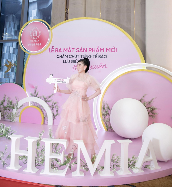 CEO Võ Thanh Thúy thành công khi tạo dựng thương hiệu mỹ phẩm của riêng mình - 2