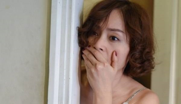 Bố mẹ chồng tương lai làm bàn đầy thức ăn, nửa đêm tôi bủn rủn khi đi ngang qua bếp - 3