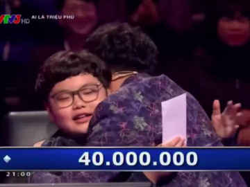 Xuân Bắc giành 40 triệu đồng ở Ai là triệu phú nhờ  2 con trợ giúp cực chất