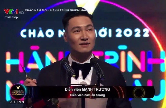 BTC VTV Awards bị chỉ trích vì không để Hồng Diễm phát biểu, nữ chính than amp;#34;chưa khao hết giảiamp;#34; - 1