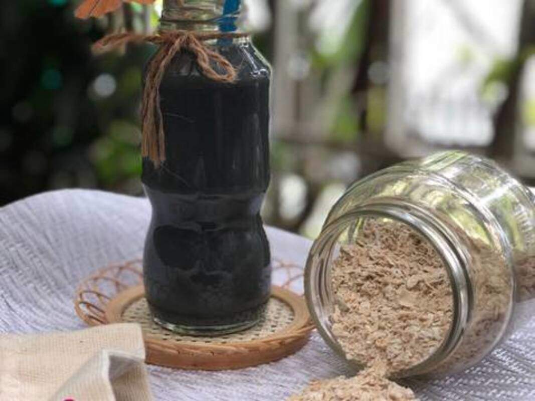Nước đậu đen kết hợp hài hòa cùng yến mạch sẽ hỗ trợ nàng giảm cân một cách tuyệt đối.
