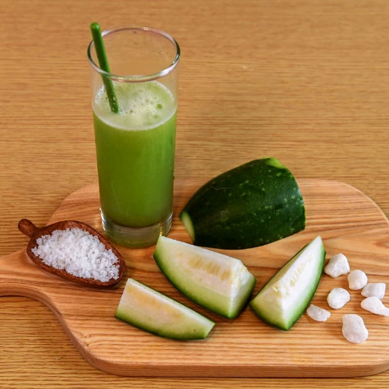 Bí đao chứa nhiều khoáng chất, cung cấp đầy đủ dinh dưỡng cho cơ thể, giúp body nàng trở nên thon gọn.