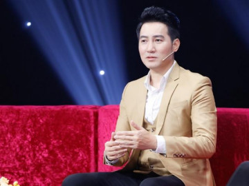 Sao nam nổi tiếng nhờ đi hát karaoke, đổi đời giàu có, sống trong biệt thự 3000m2