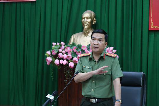 Đại tá Nguyễn Sỹ Quang cho biết vụ án đang được nhanh chóng điều tra. Ảnh: PHẠM DŨNG