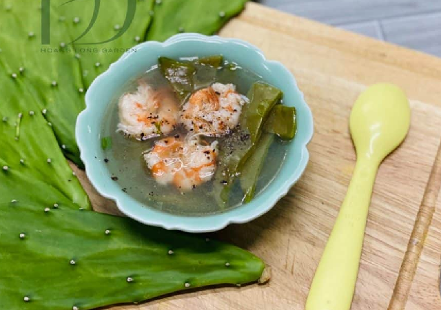 Loại cây trồng làm hàng rào, ai cũng nghĩ không ăn được ngờ đâu là đặc sản ngon nức tiếng - 3