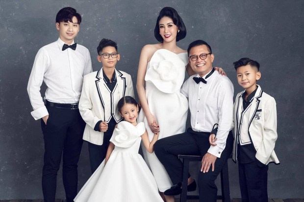 The luxurious motherhood life of 2 Miss was named the richest in Vietnamese showbiz - 3