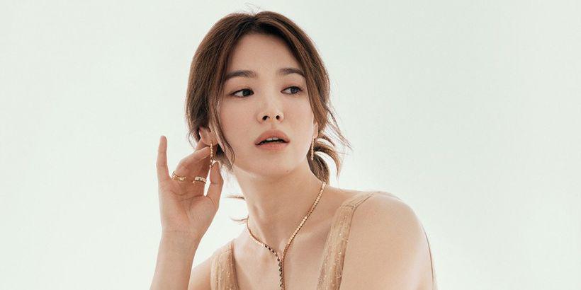 Song Hye Kyo văng khỏi top đẹp nhất thế giới, bị loạt mỹ nhân đàn em cho amp;#34;hít khóiamp;#34; - 8