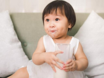 Chiều cao cân nặng chuẩn của bé gái từ 0 - 10 tuổi