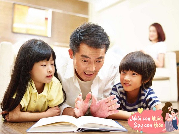 Để trẻ cảm nhận được tình yêu thương, sự đồng hành, chia sẻ của cha mẹ là rất quan trọng.