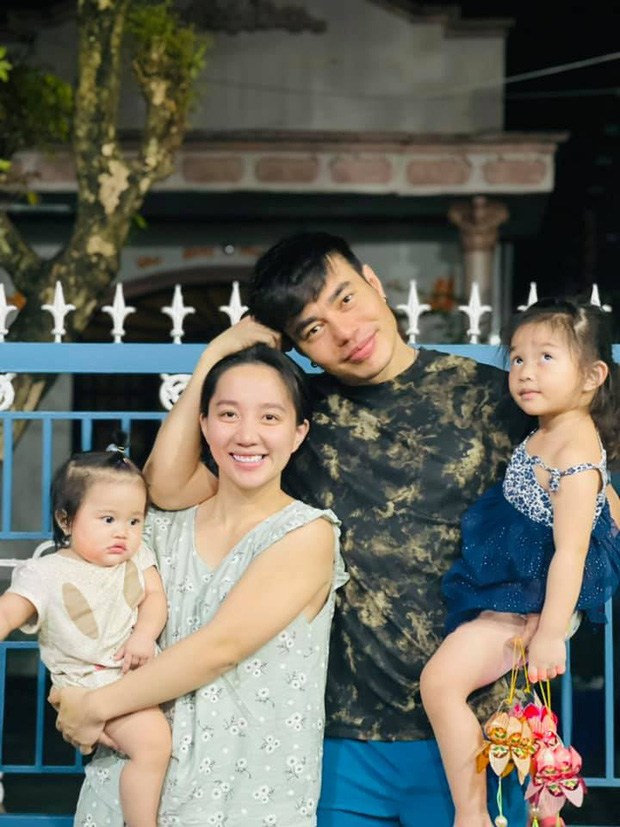 Bà xã lén bước qua người 7 lần, Lê Dương Bảo Lâm khổ sở vì vợ bầu - 2