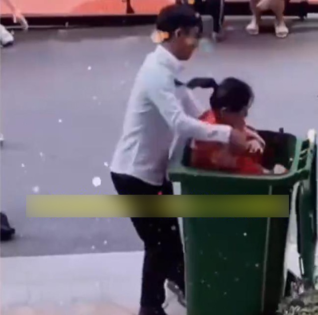 Chú rể ném thẳng cô dâu vào thùng rác sau đám cưới, biết lý do CDM liền amp;#34;quay xeamp;#34; - 2