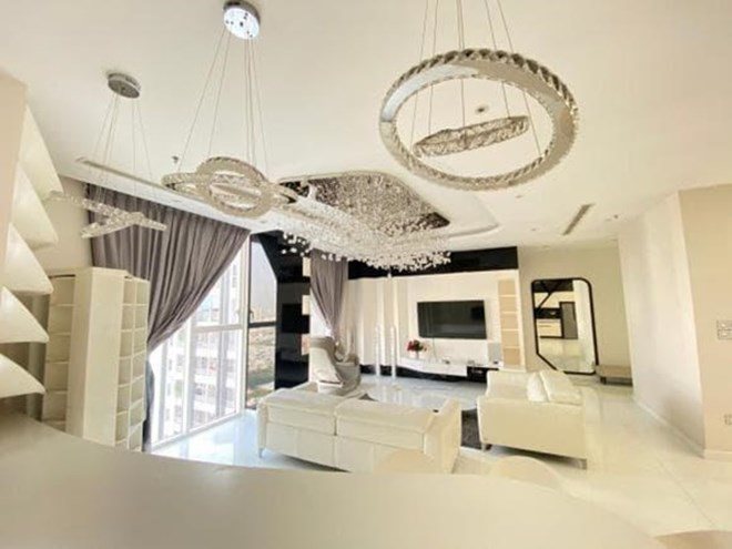 Sao Việt 24h: Rộ hình ảnh Ngọc Trinh bán căn penthouse xịn sò 20 tỷ, chịu lỗ 5 tỷ - 3